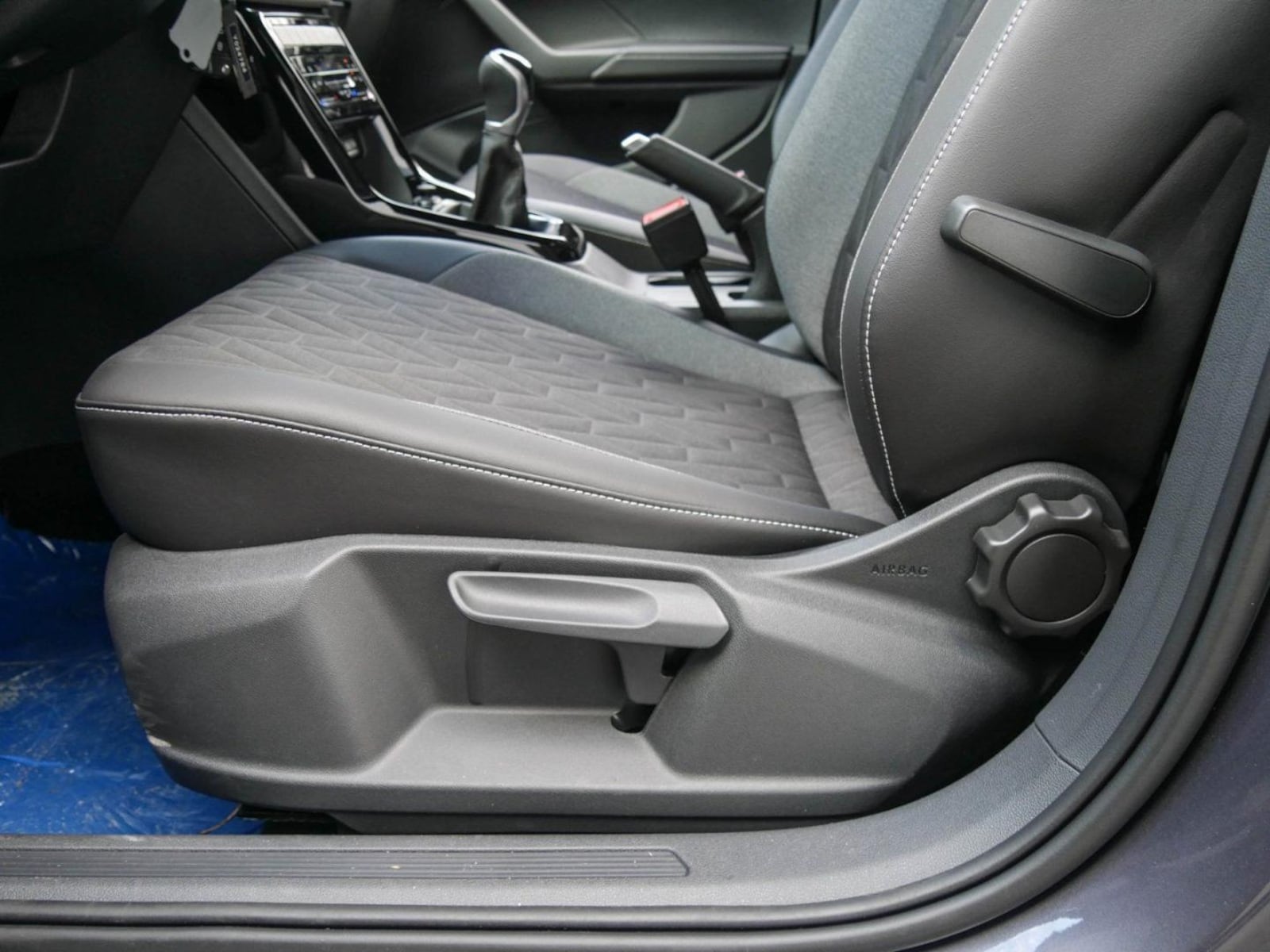 Volkswagen T-Cross – Bild 14