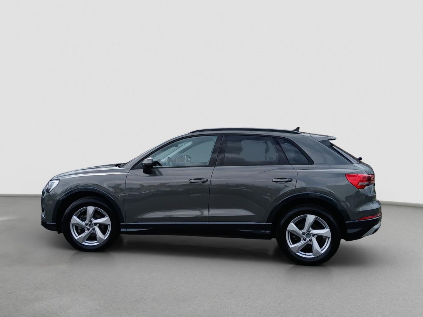Bild über Audi Q3 TFSI 110 kW S tronic - für weitere Informationen kontaktieren Sie den Audi Partner
