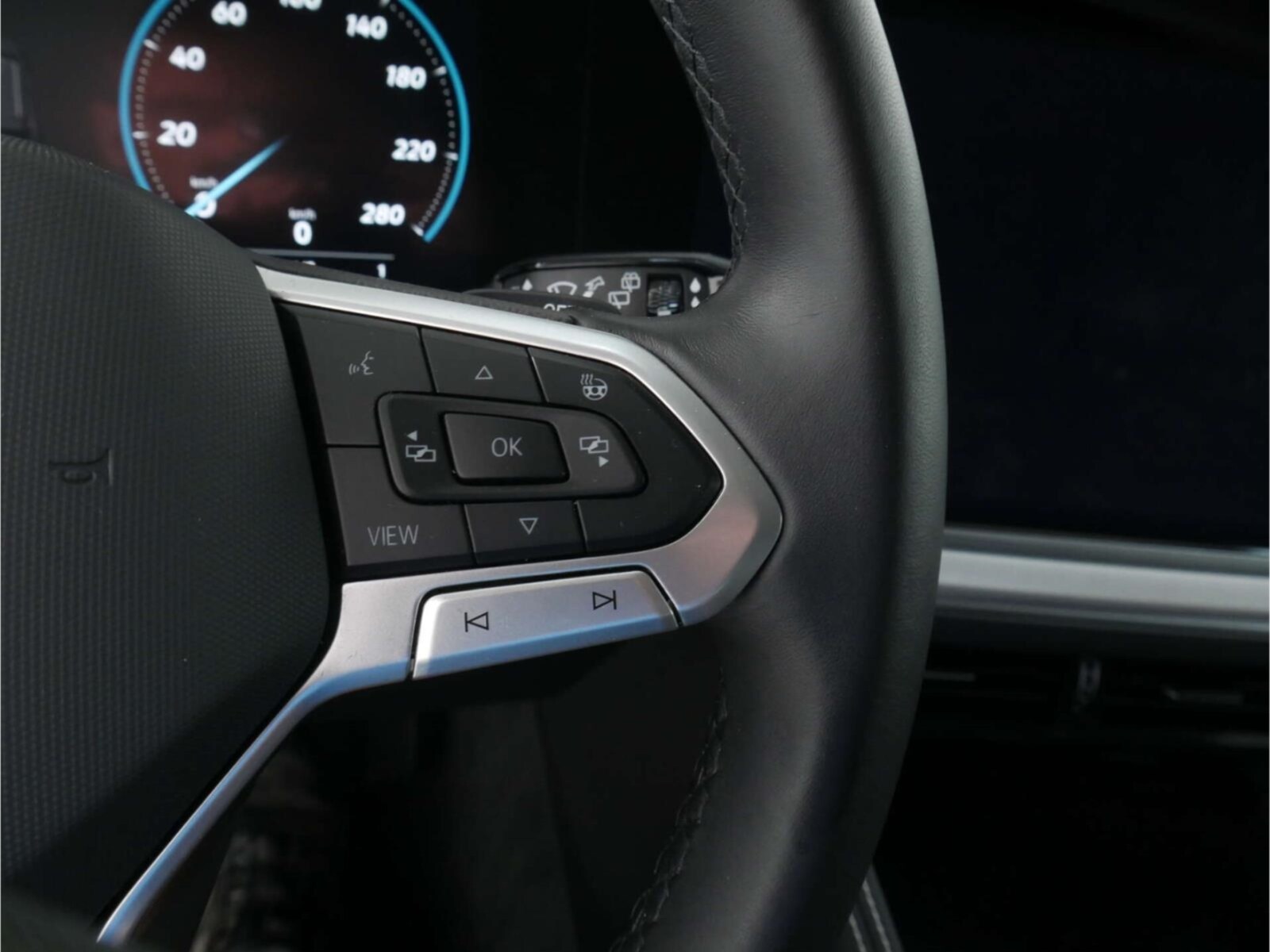 Volkswagen Touareg – Bild 14