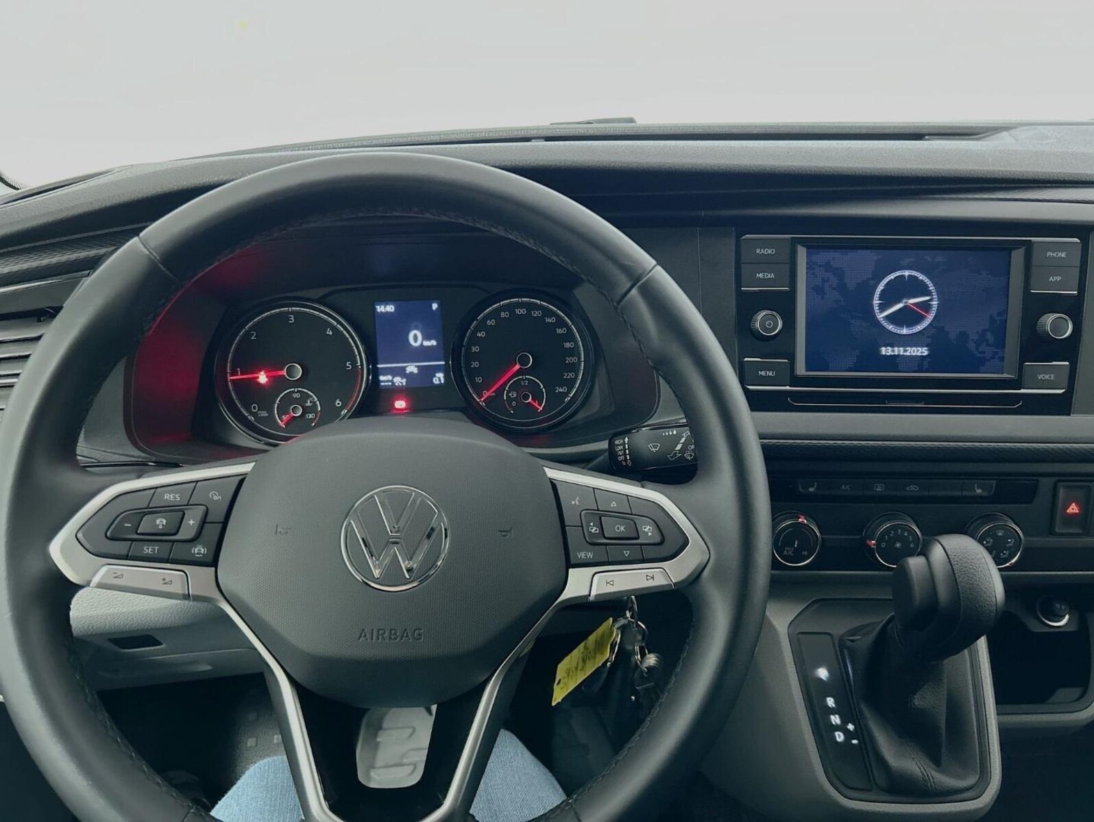 Volkswagen T6.1 Transporter Kasten kurzer Radstand – Bild 9