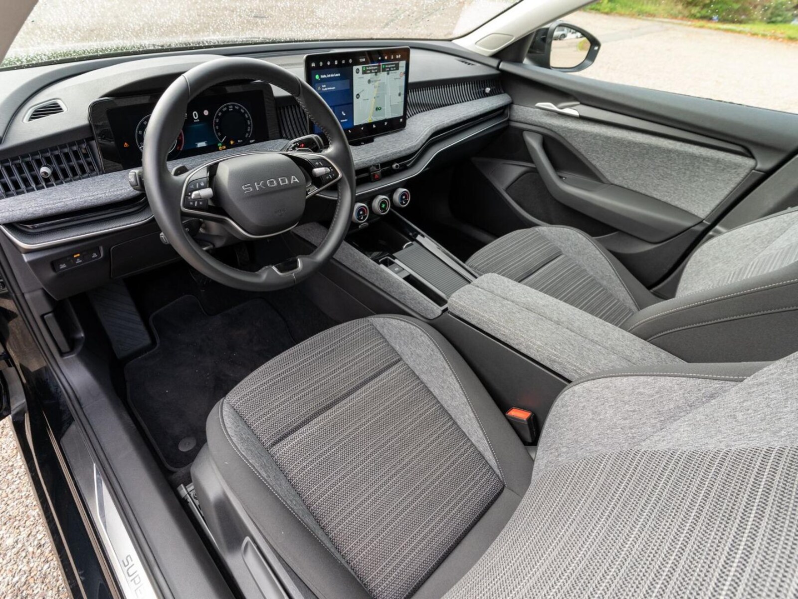 Škoda Superb Combi – Bild 12