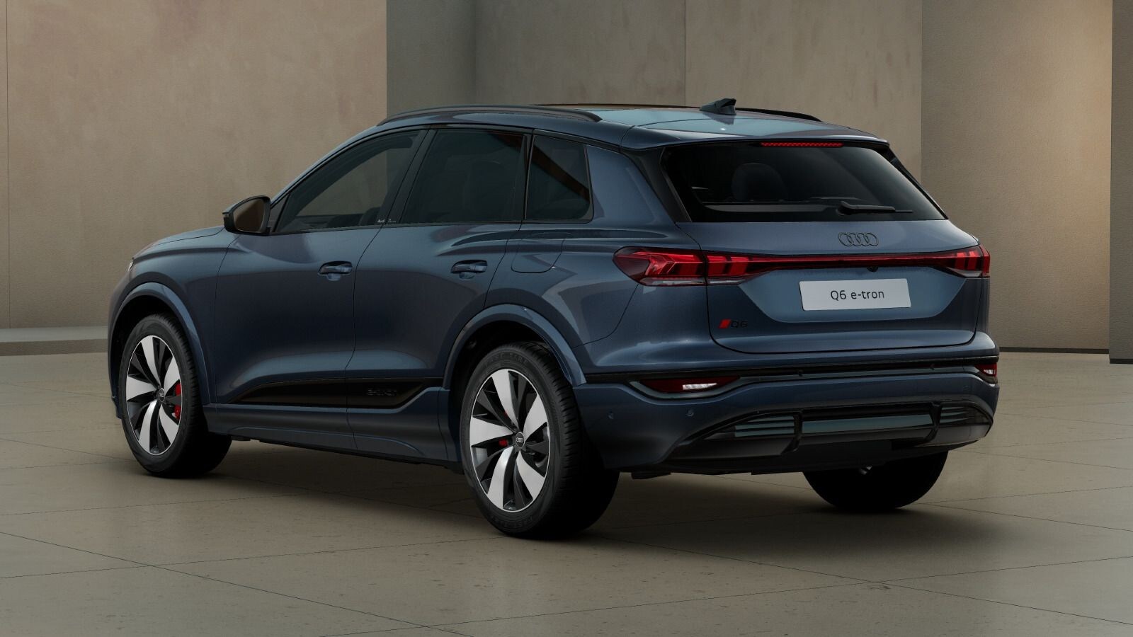 Image about Audi Q6 SUV e-tron e-tron quattro