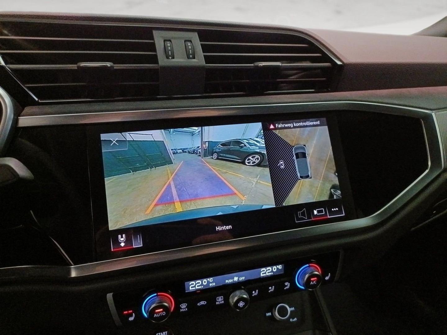 Immagine di Audi RS Q3 Sportback RS Q3 Sportback 294 kW (400 CV) S tronic - Vista: for more details contact your dealer