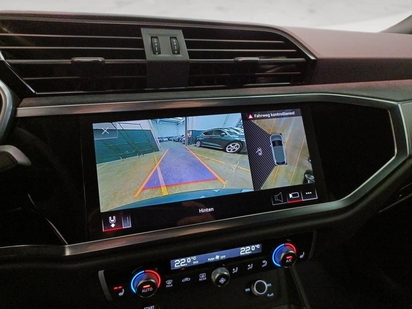 Immagine di Audi RS Q3 Sportback RS Q3 Sportback 294 kW (400 CV) S tronic - Vista: for more details contact your dealer