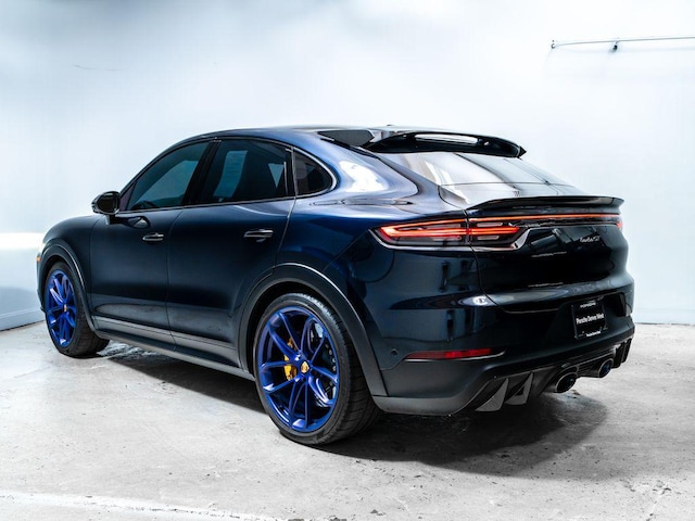 2023 Porsche Cayenne Hybrid