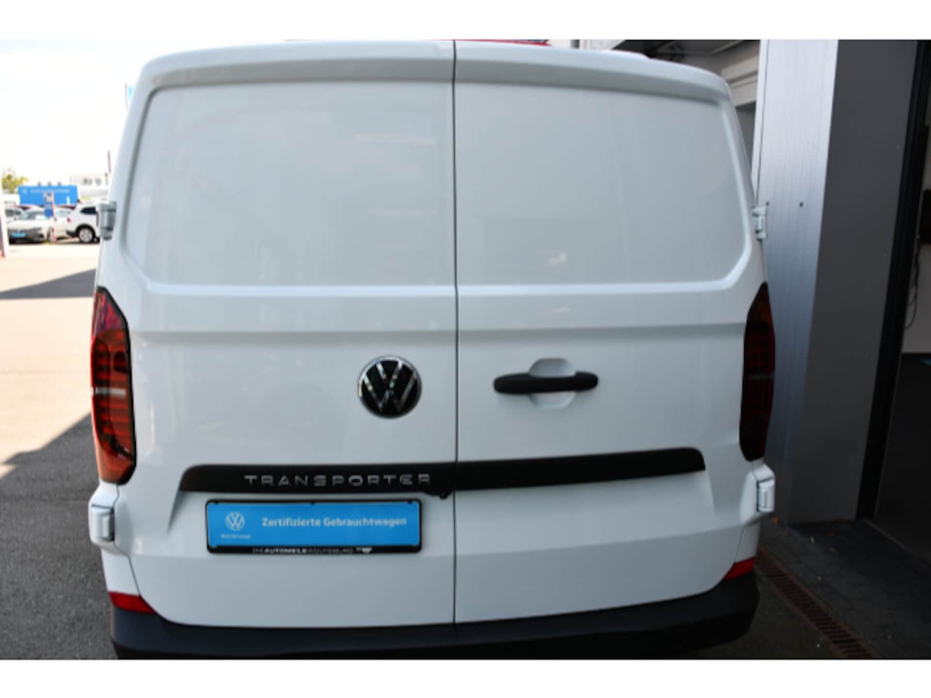 Volkswagen Transporter Kasten langer Radstand