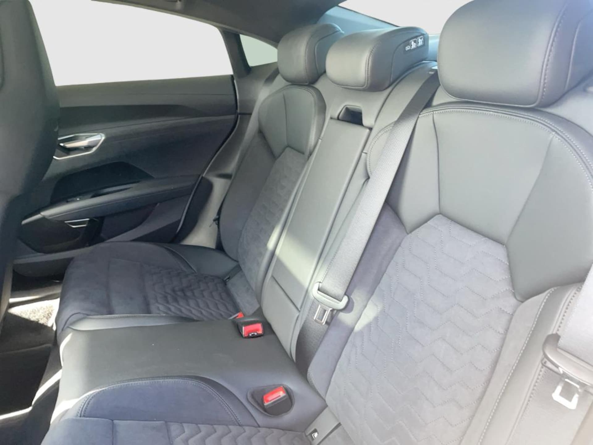 Audi e-tron GT quattro
