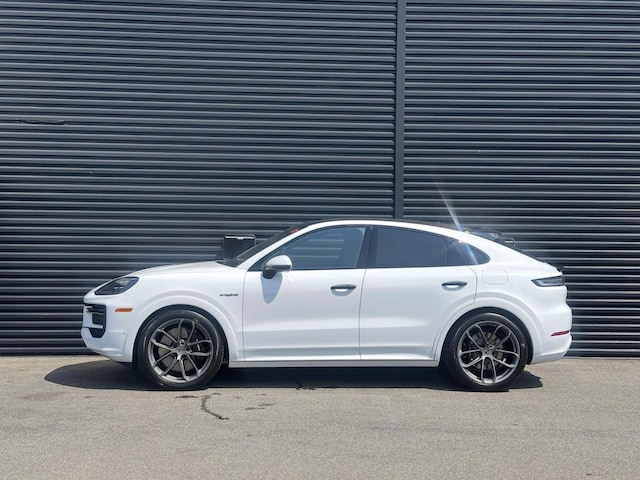 2025 Porsche Cayenne E-Hybrid Coupe