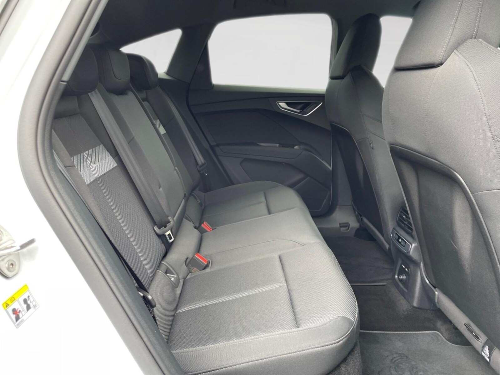 Audi Q4 Sportback e-tron – Bild 10