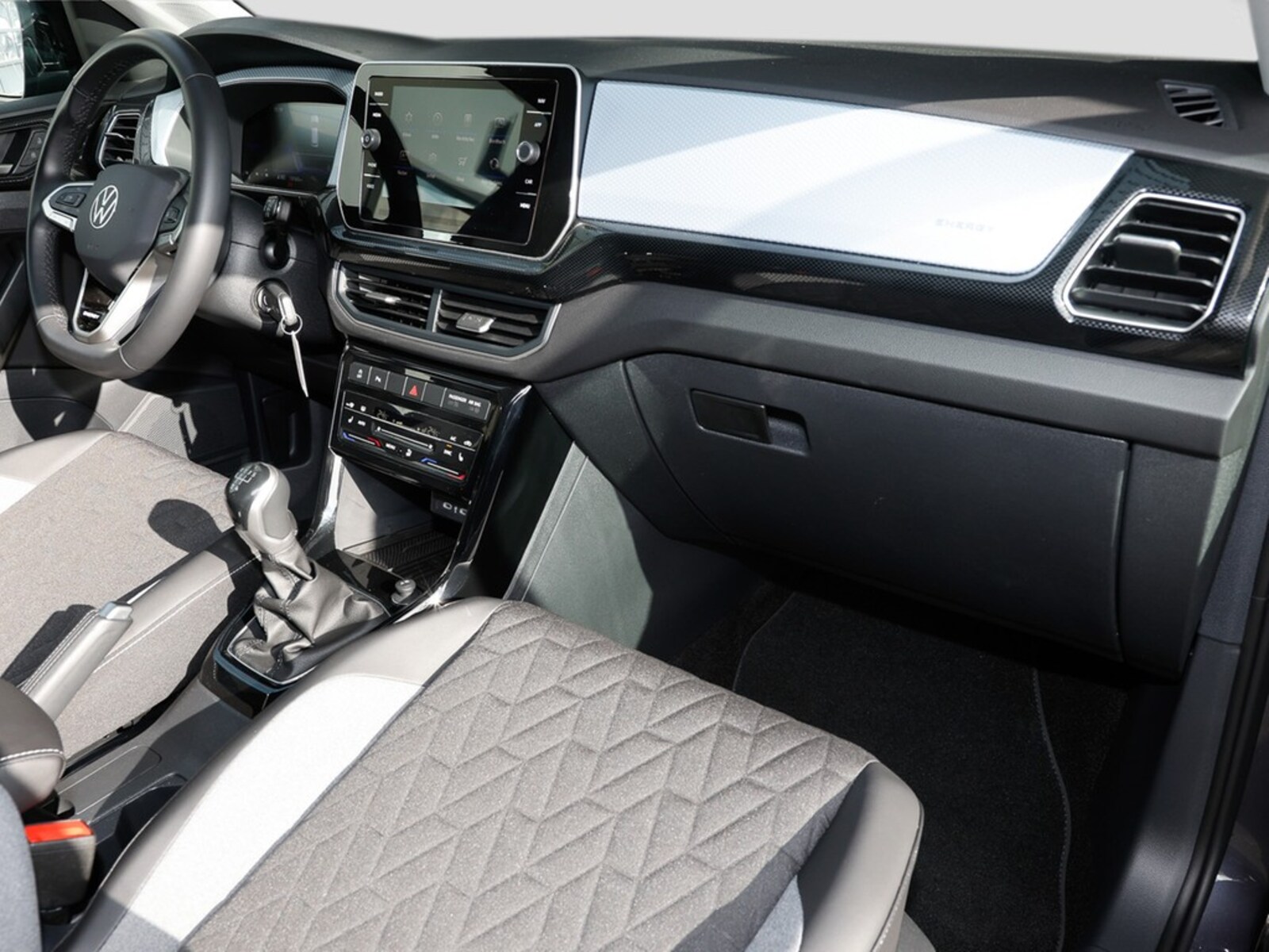 Volkswagen T-Cross – Bild 9