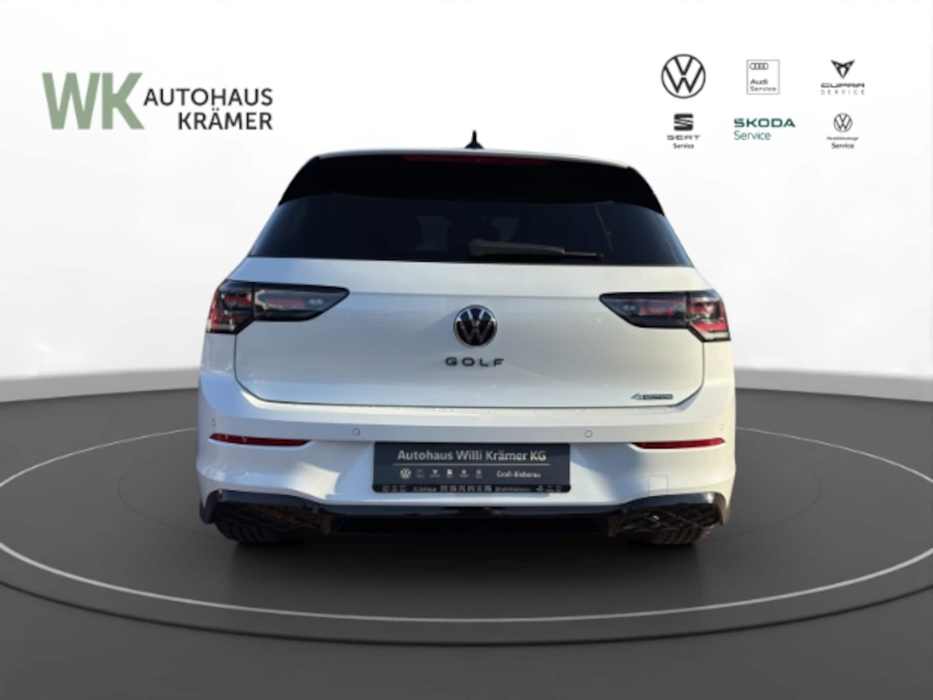 Volkswagen Golf R-Line