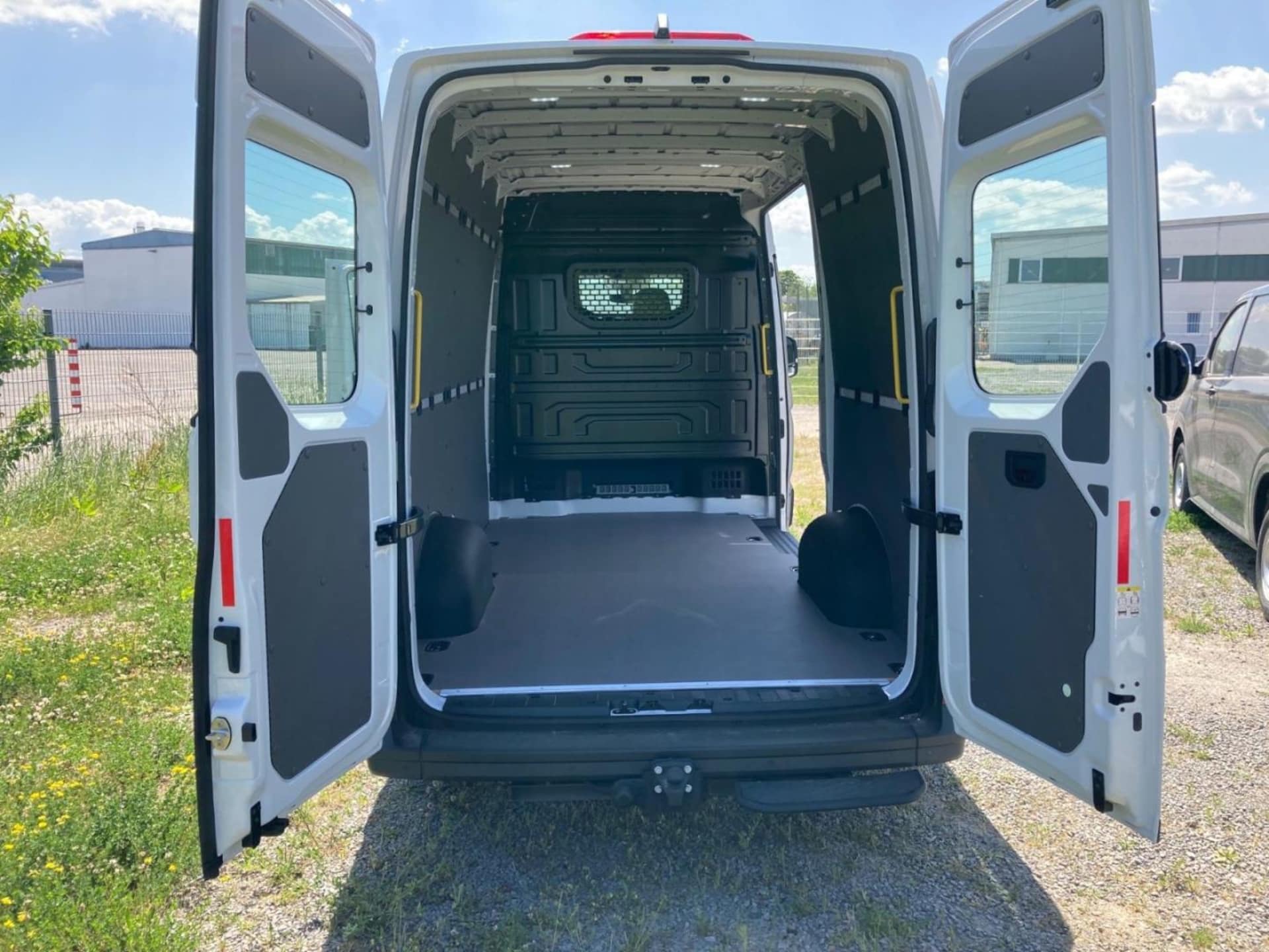 Volkswagen Crafter Kasten mittlerer Radstand