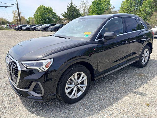 2025 Audi Q3 45 TFSI S Line Premium quattro's photo