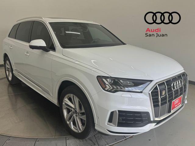 2023 Audi Q7 55 Premium quattro Tiptronic's photo
