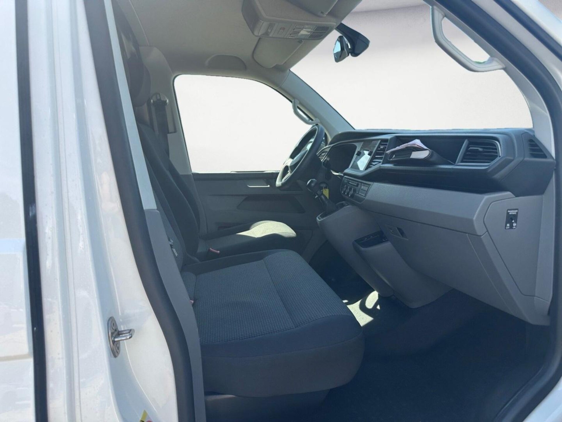 Volkswagen T6.1 Transporter Kasten langer Radstand