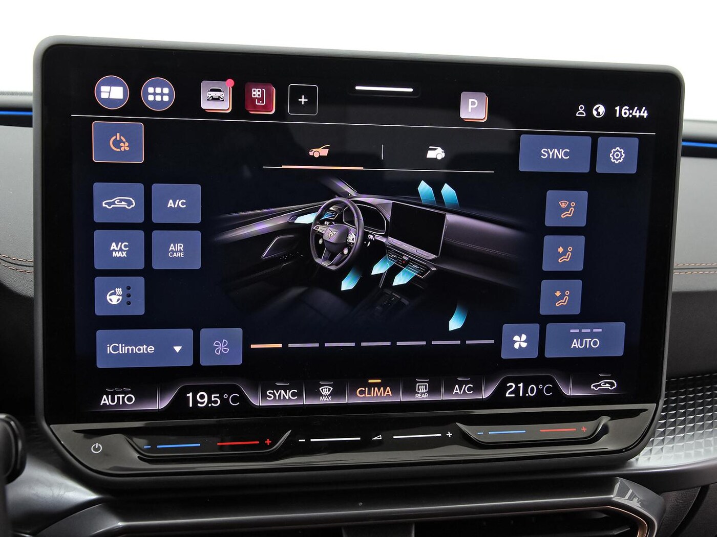CUPRA Leon León 1.5 eTSI DSG 110 kW (150 CV) — photo 29