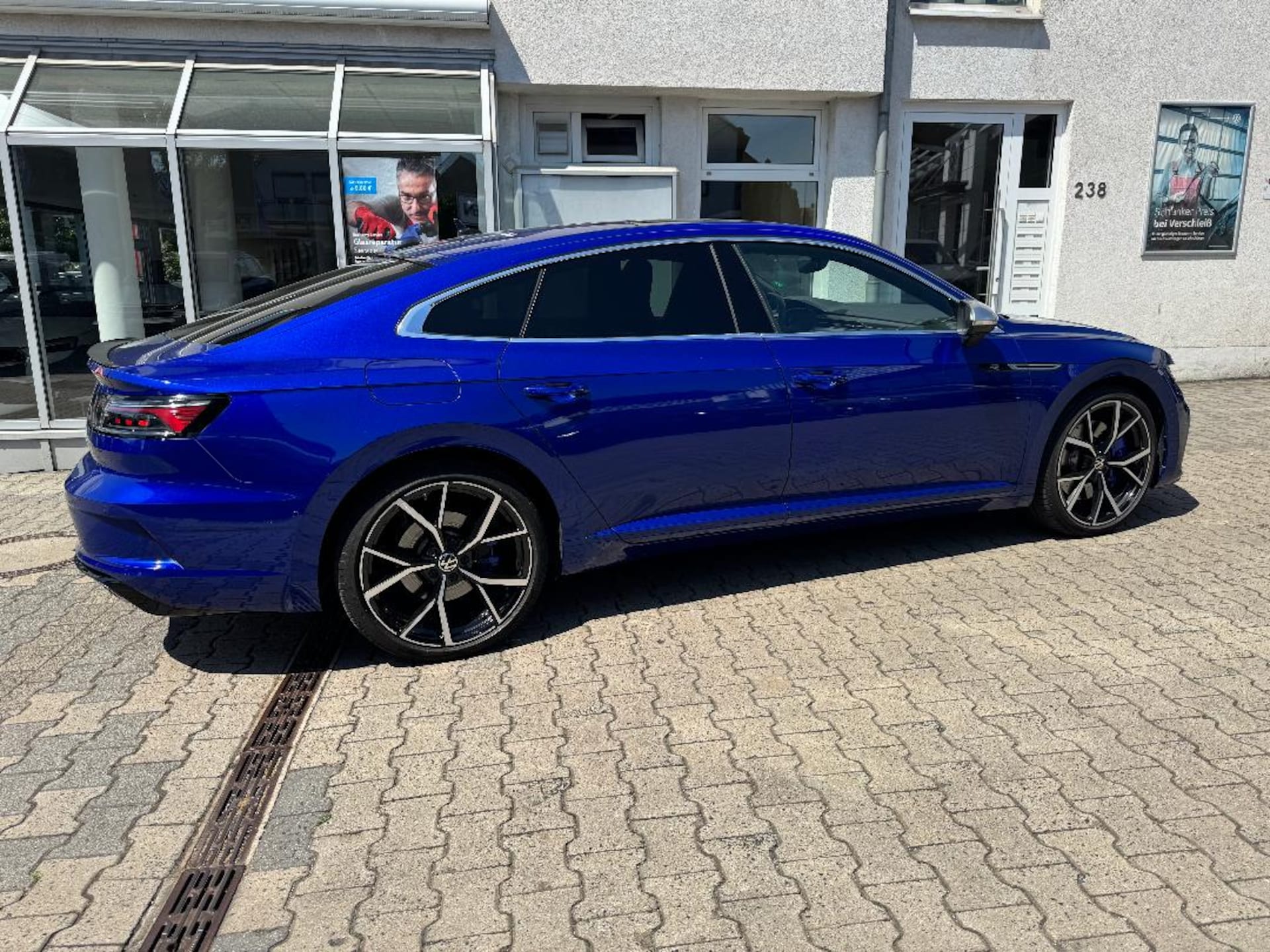 Volkswagen Arteon R