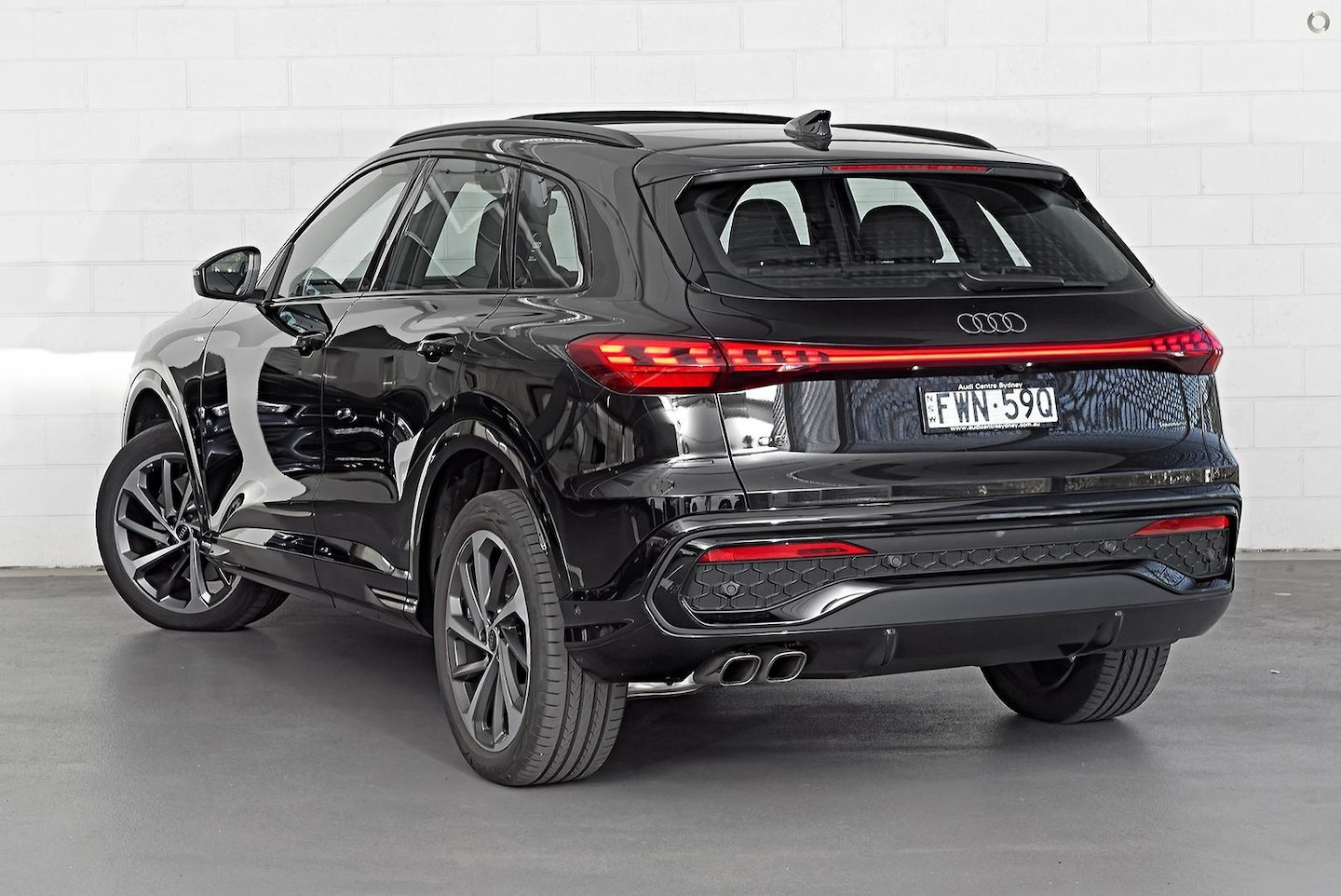 Image about Audi Q5 SUV TDI quattro 150 kW sport