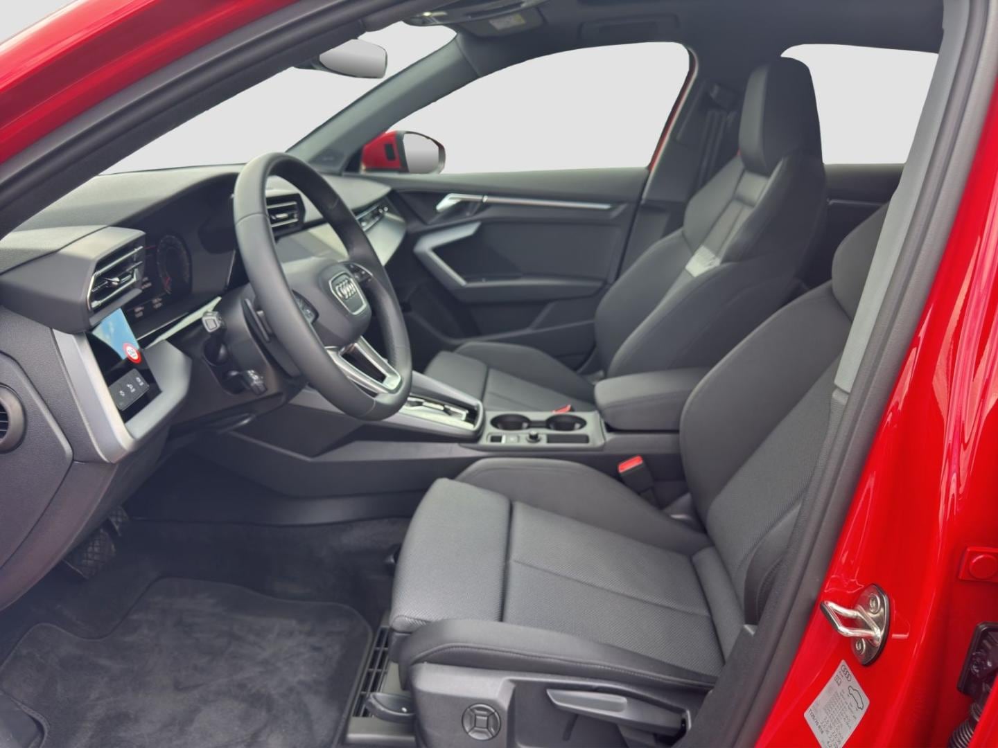 Bild über Audi A3 Sportback advanced 30 TFSI S tronic - für weitere Informationen kontaktieren Sie den Audi Partner