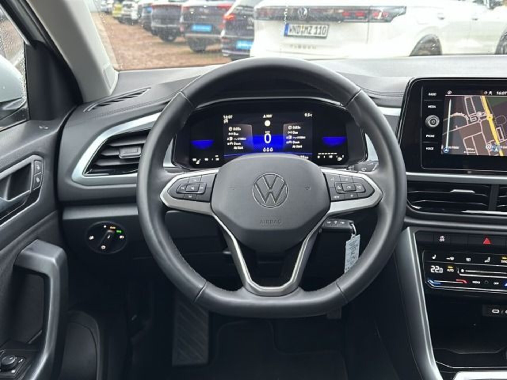 Volkswagen T-Roc Life