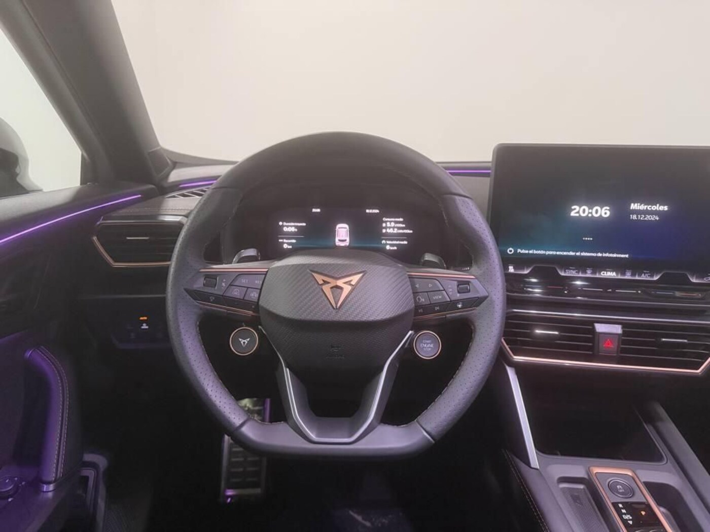 CUPRA Formentor 1.5 TSI e-Hybrid DSG 150 kW (204 CV) — photo 9