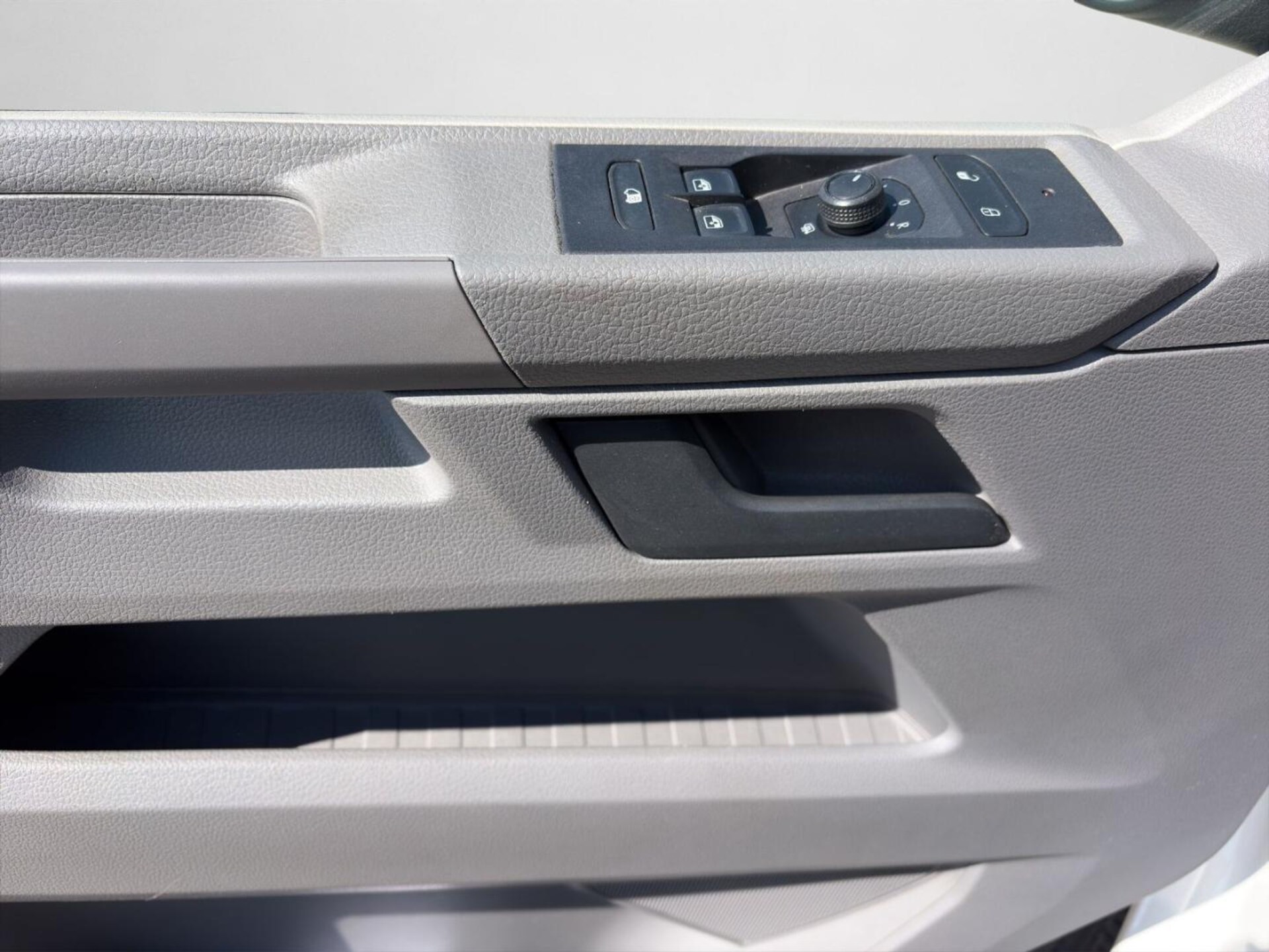 Volkswagen T6.1 Transporter Kasten kurzer Radstand