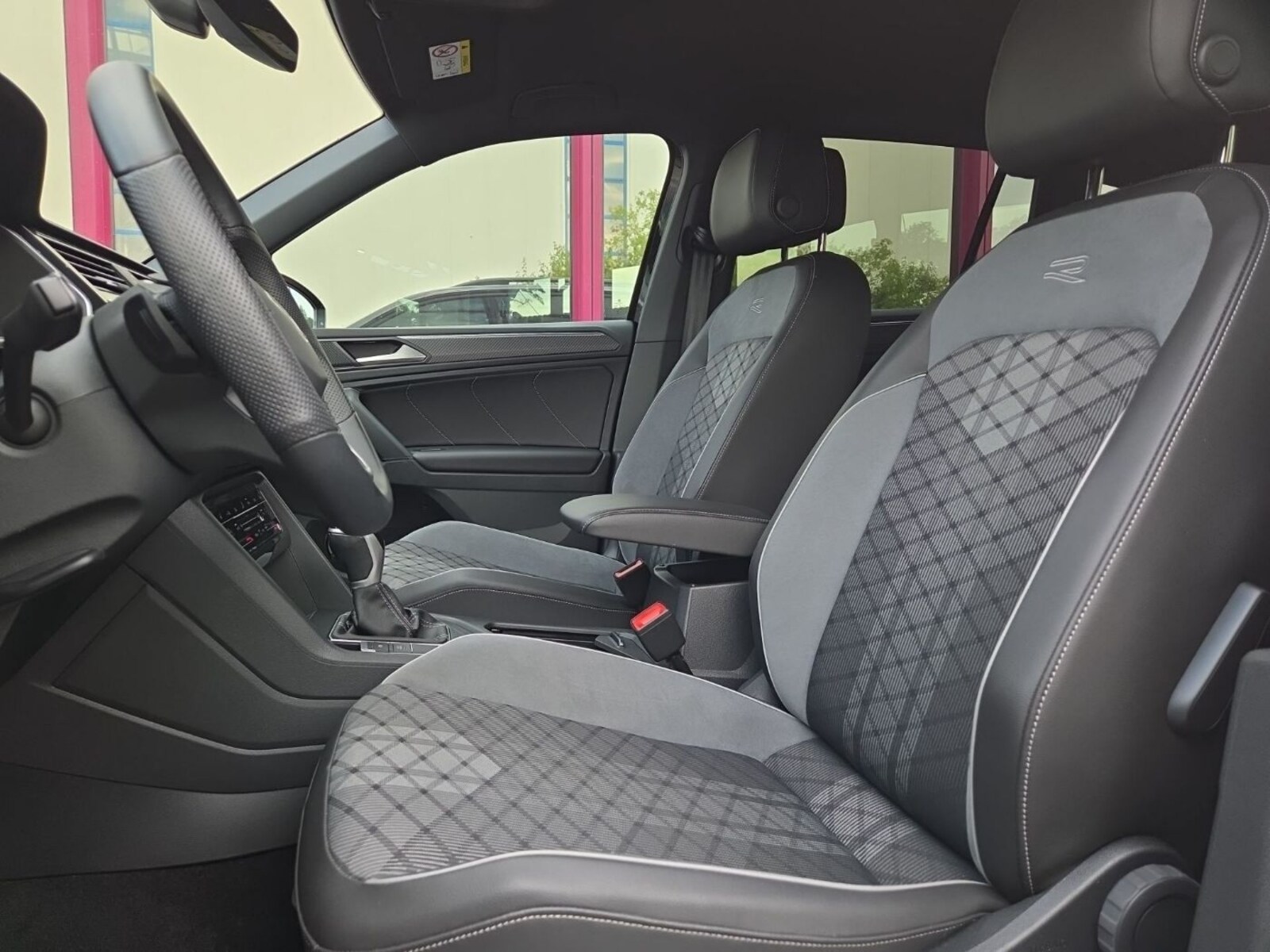 Volkswagen Tiguan – Bild 18