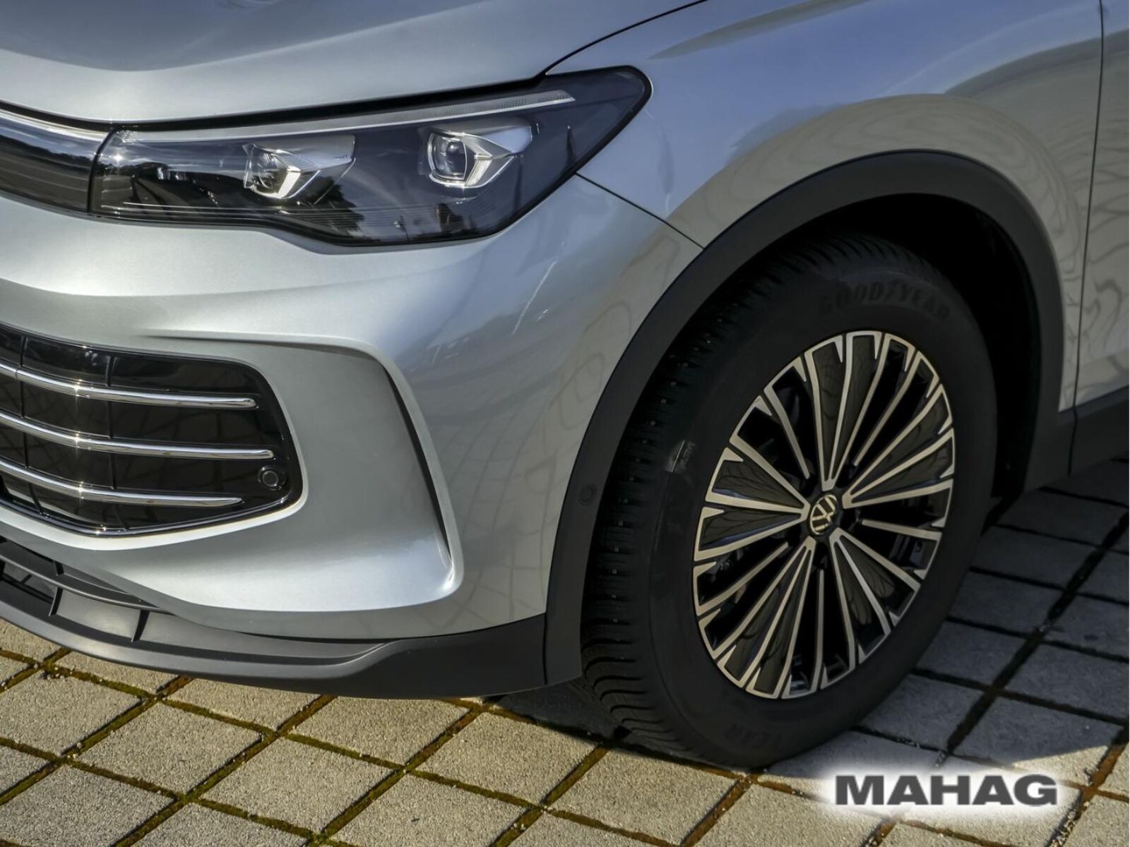 Volkswagen Tiguan – Bild 13