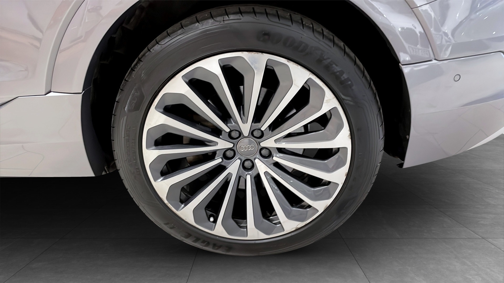 Image about Audi e-tron e-tron 55 quattro Proline advanced 300,00 kW