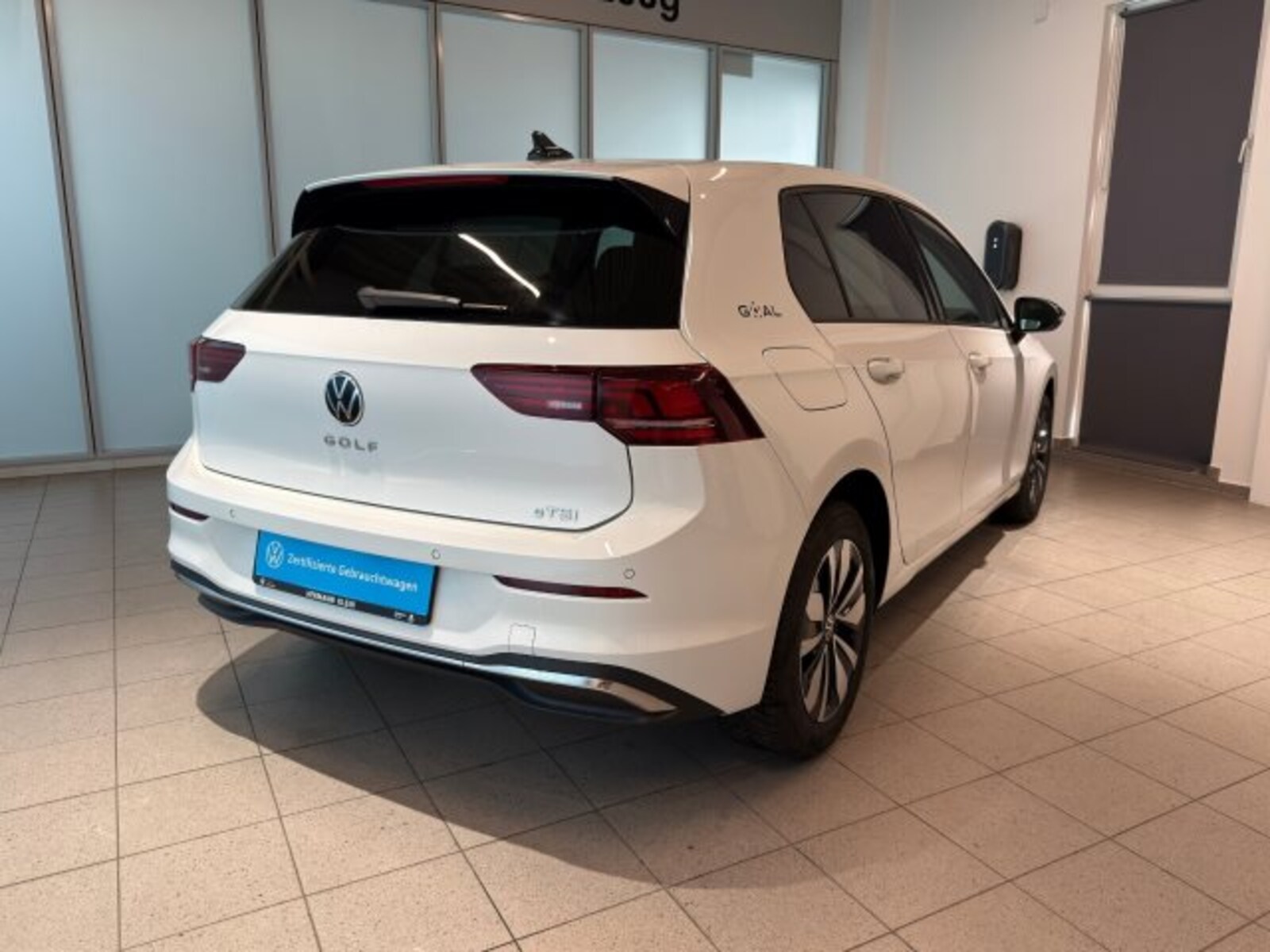 Volkswagen Golf – Bild 8
