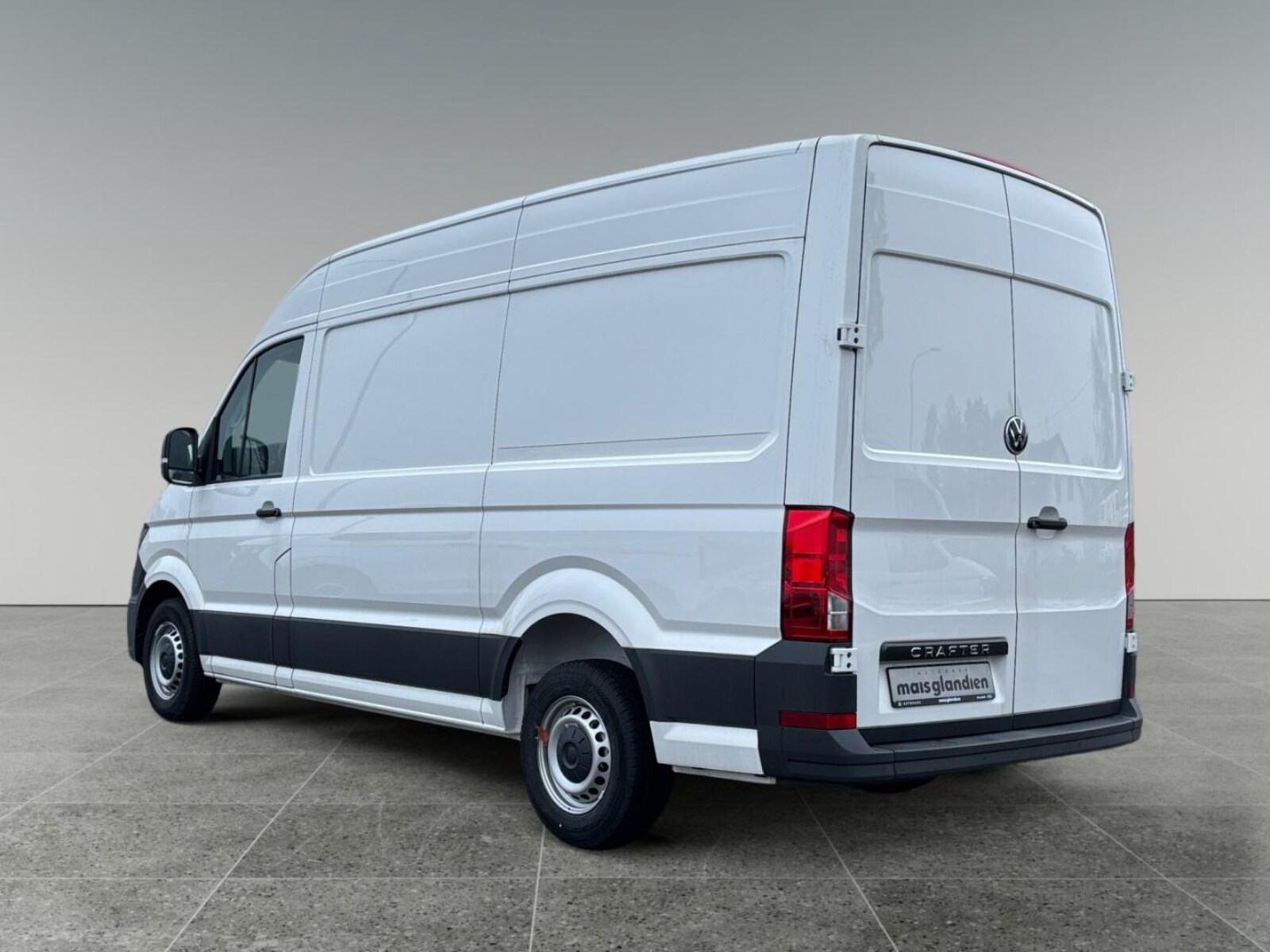 Volkswagen Crafter Kasten mittlerer Radstand – Bild 3
