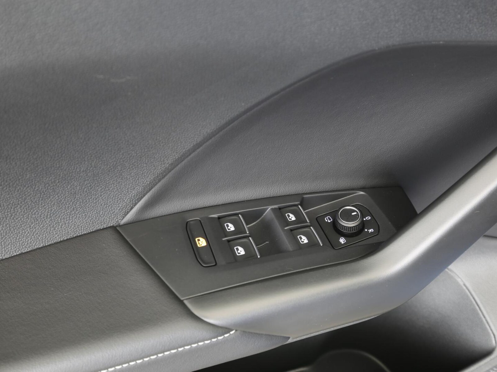Volkswagen T-Cross – Bild 17