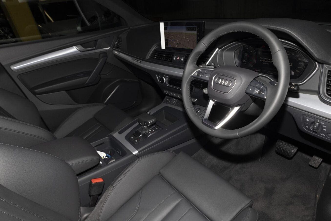 Image about Audi Q5 40 TDI quattro Sport 150 kW S tronic