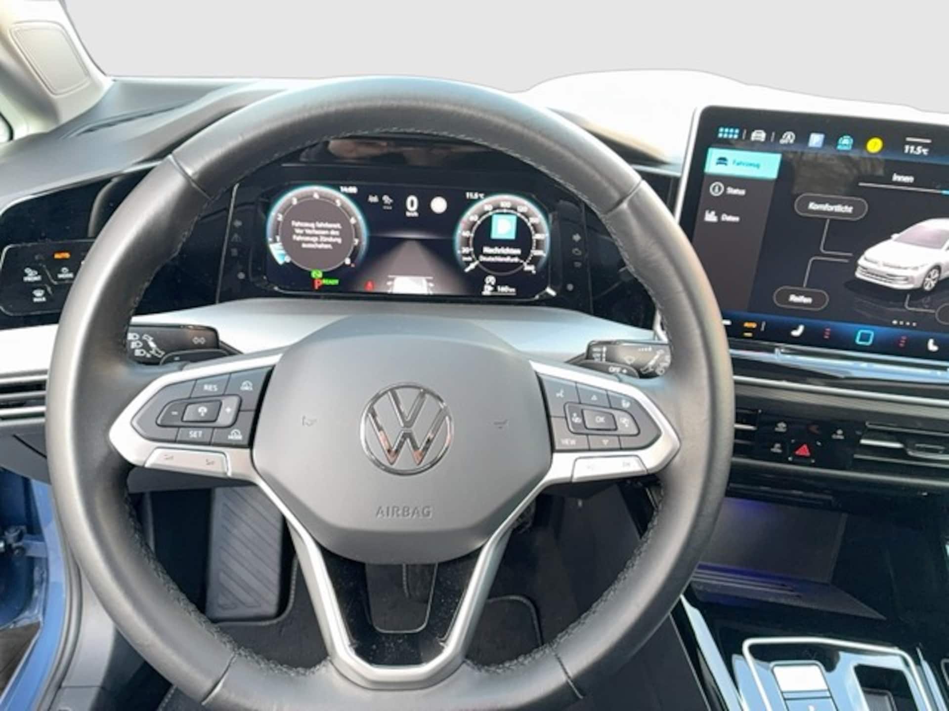 Volkswagen Golf Variant Style