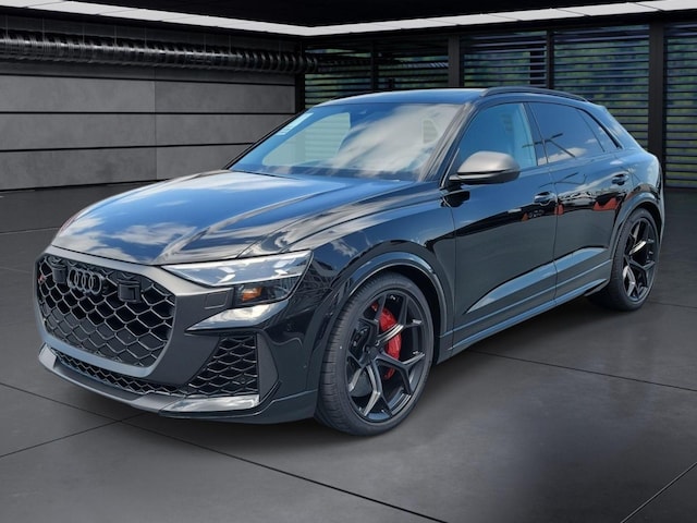 2026 Audi RS Q8 SUV performance