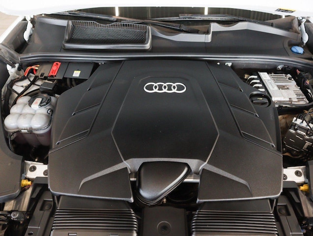 2023 Audi Q8