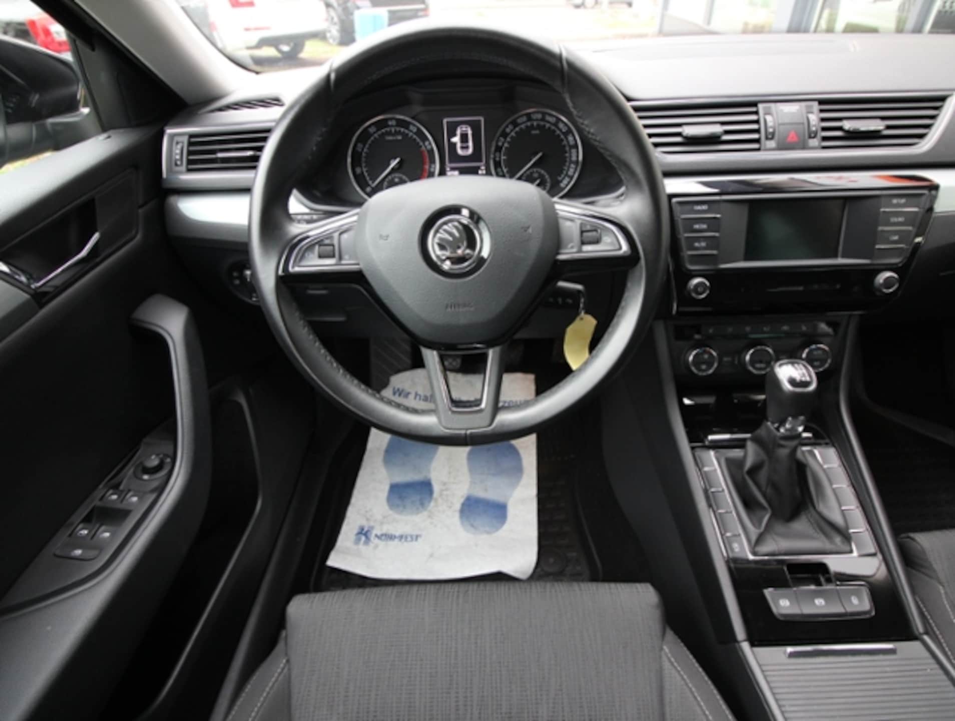 Skoda Superb Combi Ambition