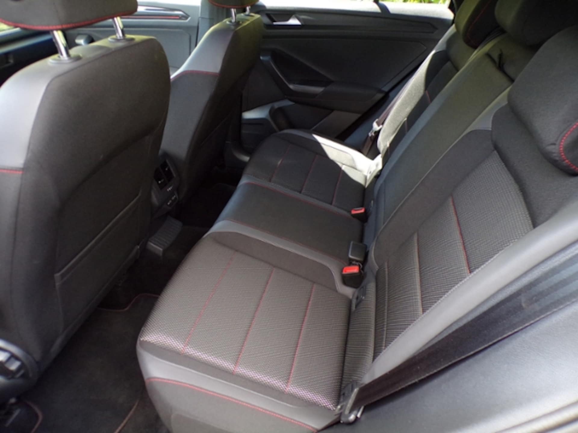 Volkswagen T-Roc Sport
