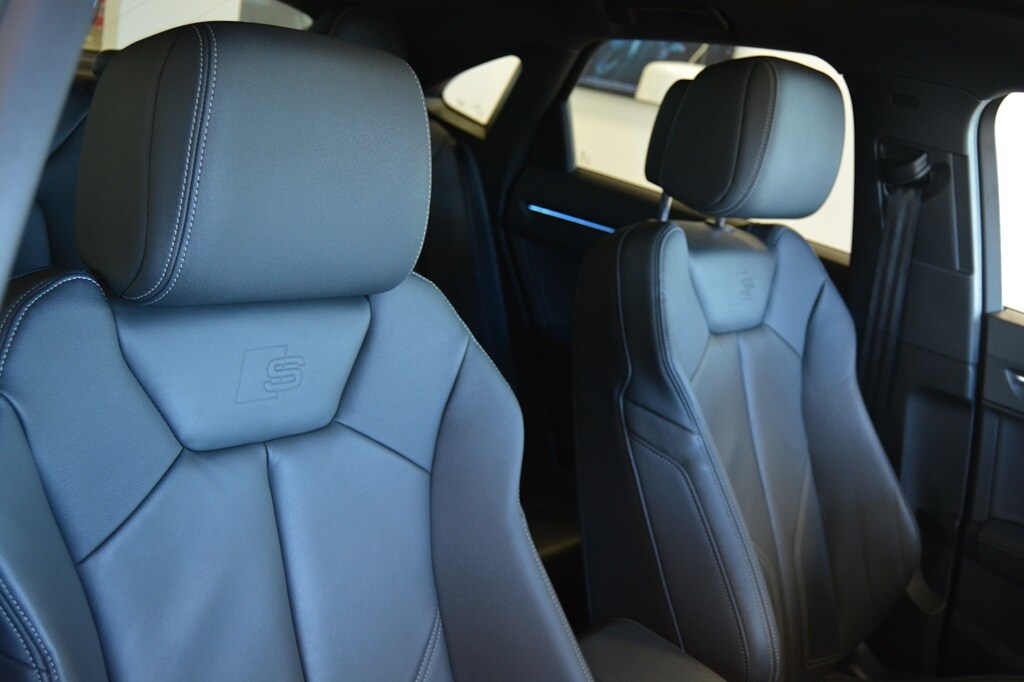Bild som visar&nbsp;Audi Q3 Sportback&nbsp;Q3 Sportback 45 TFSI quattro S line 245 hk S tronic - för mer information kontakta din Audi Partner