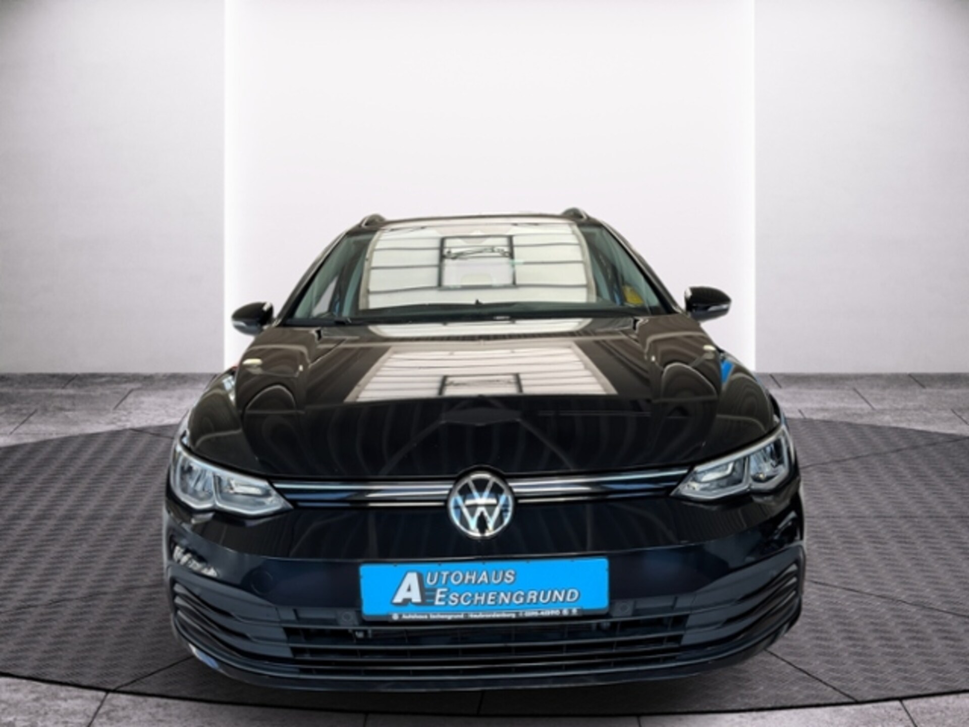 Volkswagen Golf Variant Life