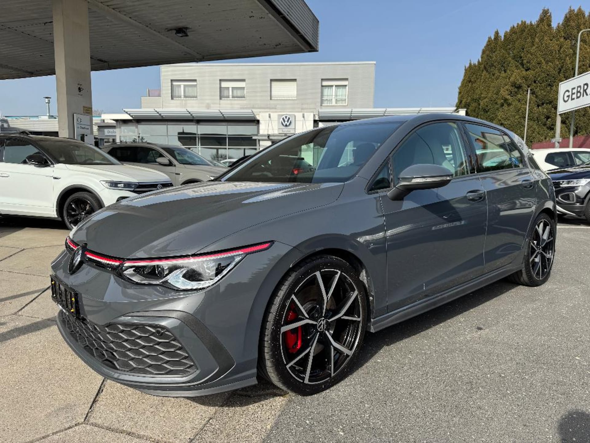 Volkswagen Golf GTI