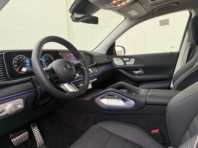 2026 Mercedes-Benz GLS 450