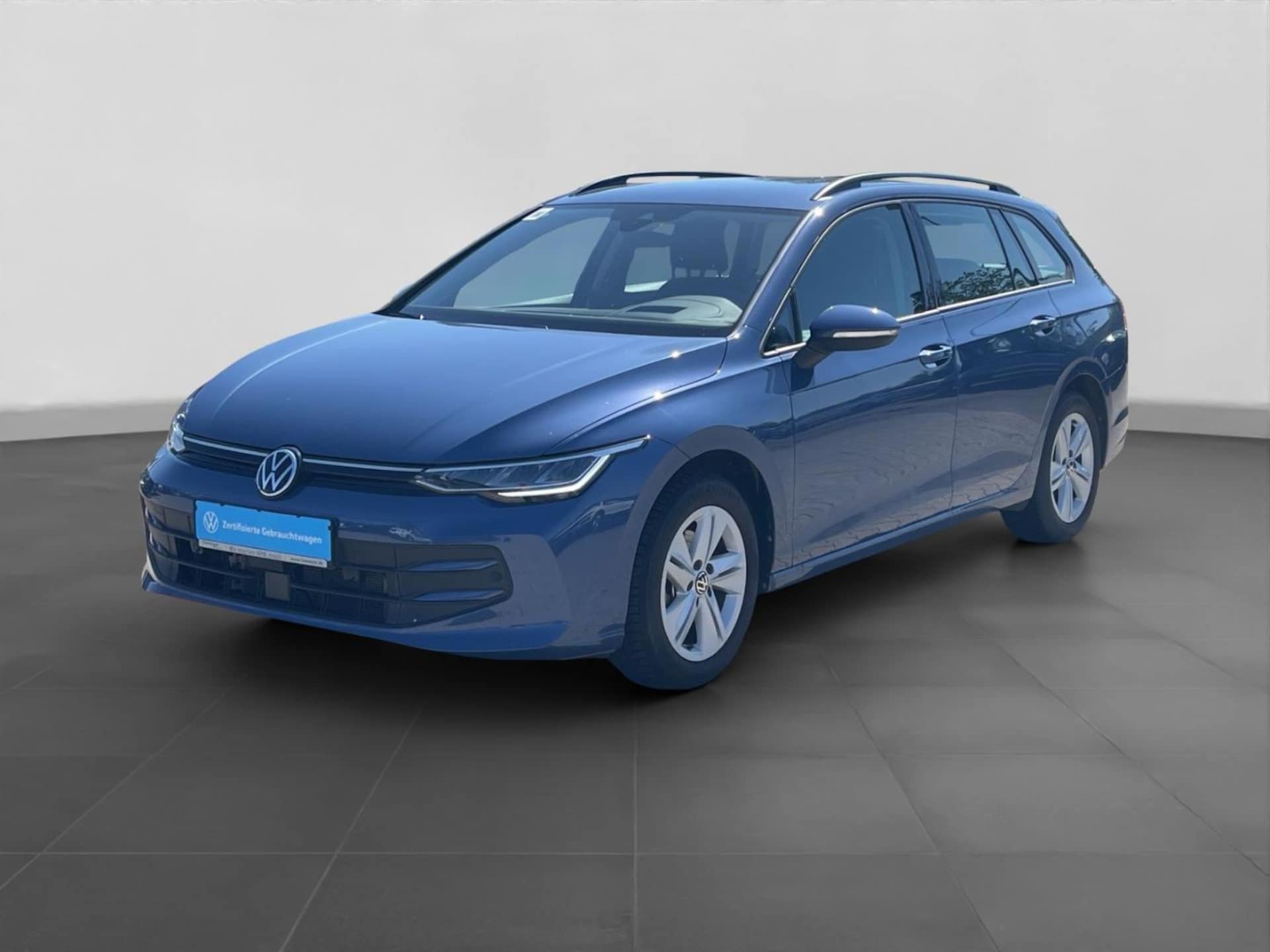 Volkswagen Golf Variant Life