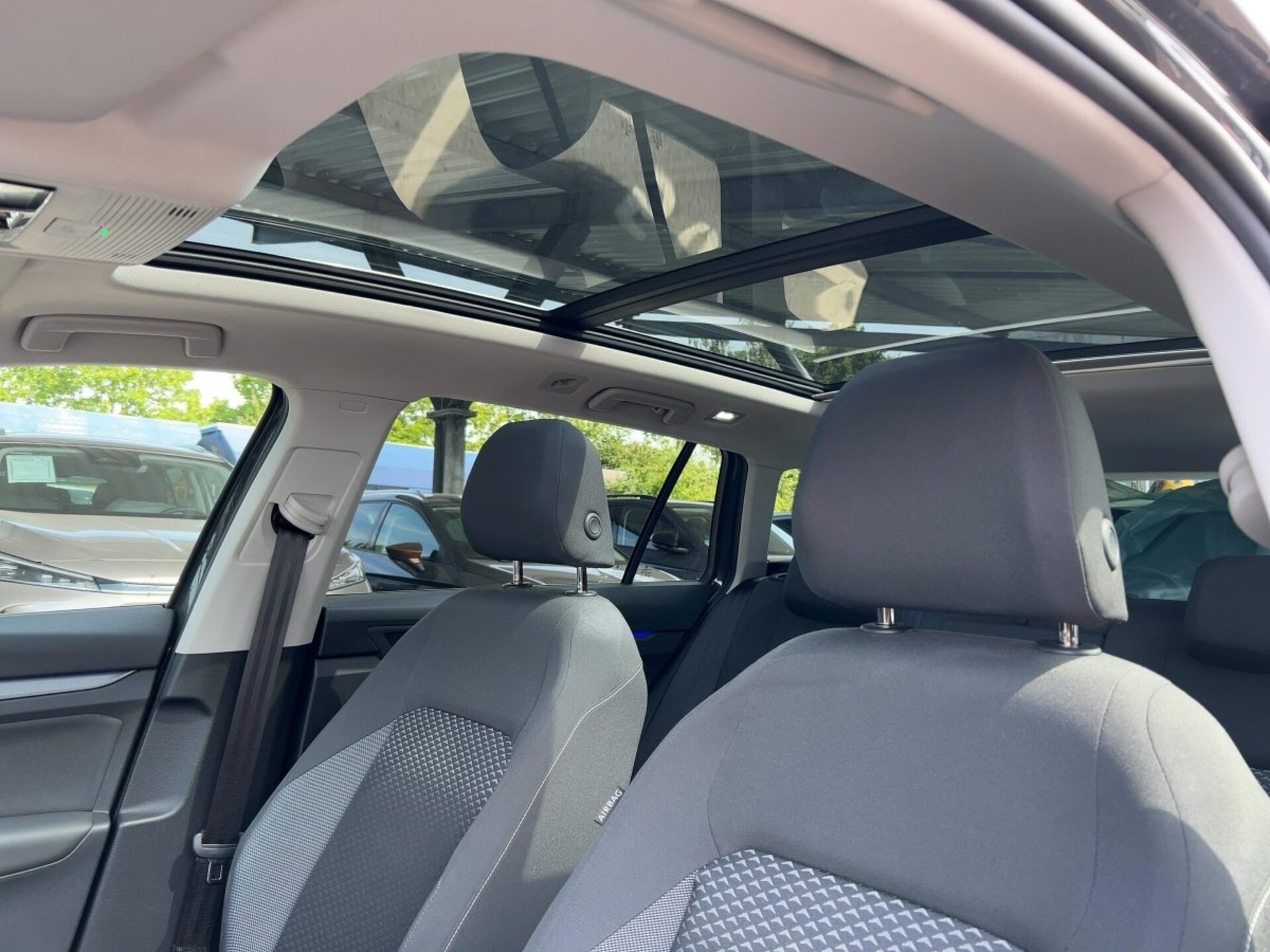 Volkswagen Golf Variant Active