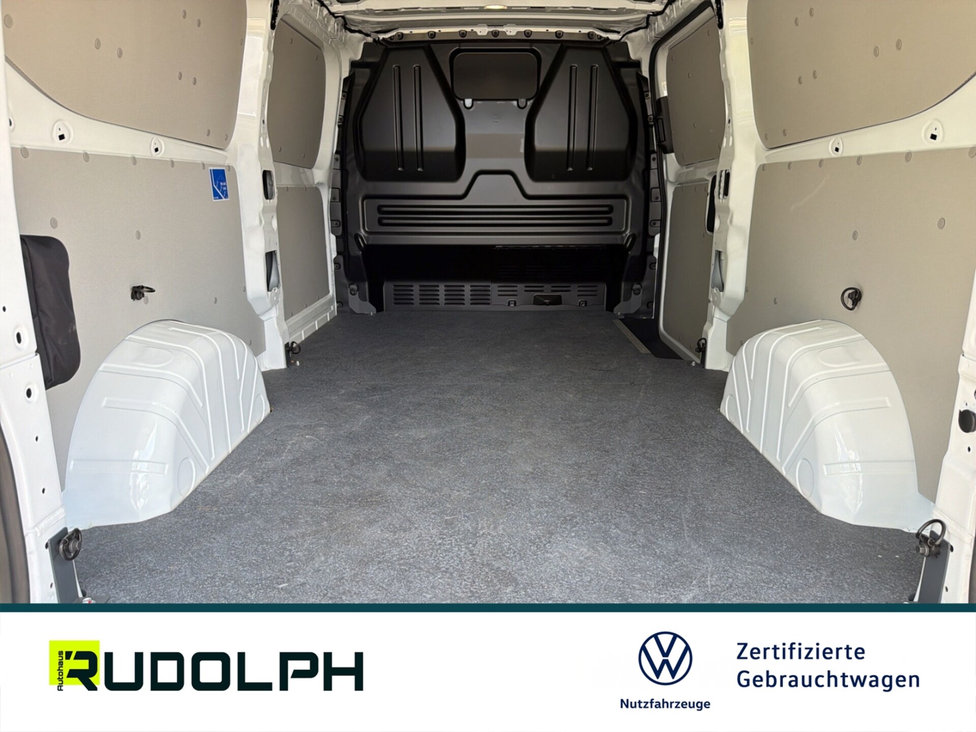 Volkswagen Transporter Kasten langer Radstand