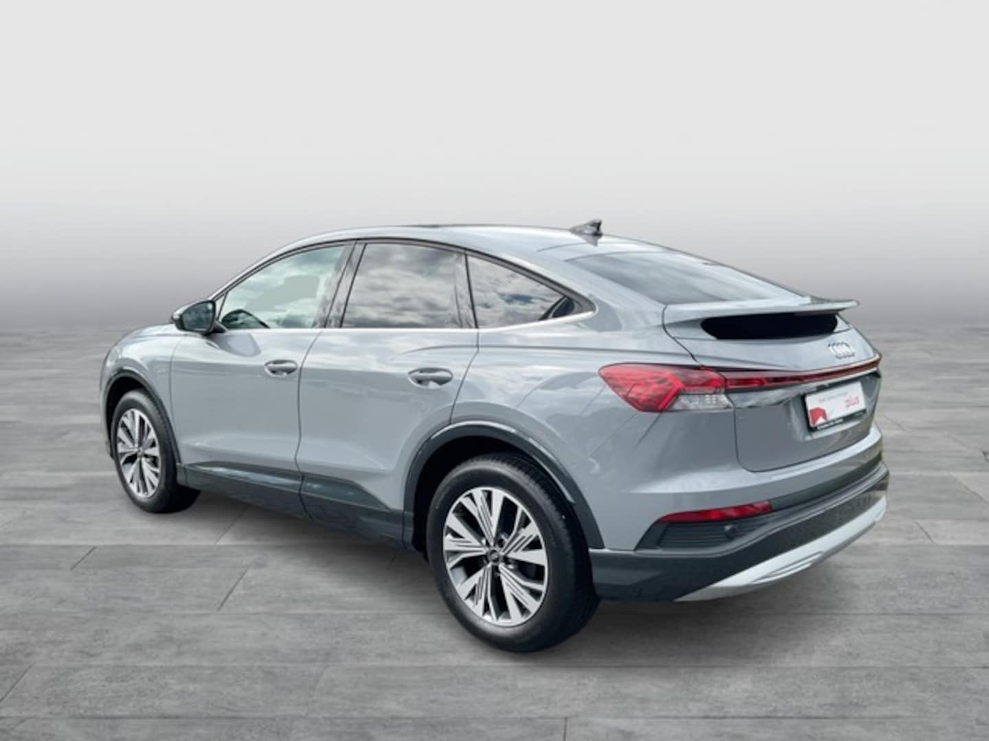 Bild über Audi Q4 Sportback e-tron 40 e-tron - für weitere Informationen kontaktieren Sie den Audi Partner