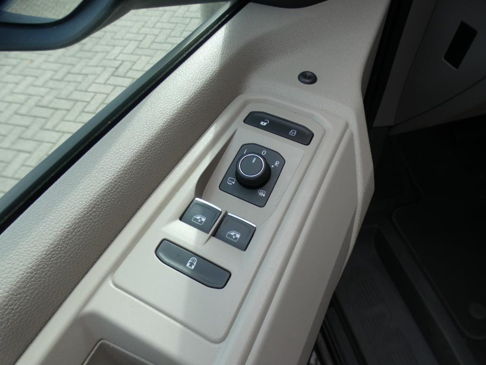 Volkswagen Multivan Langversion – Bild 19