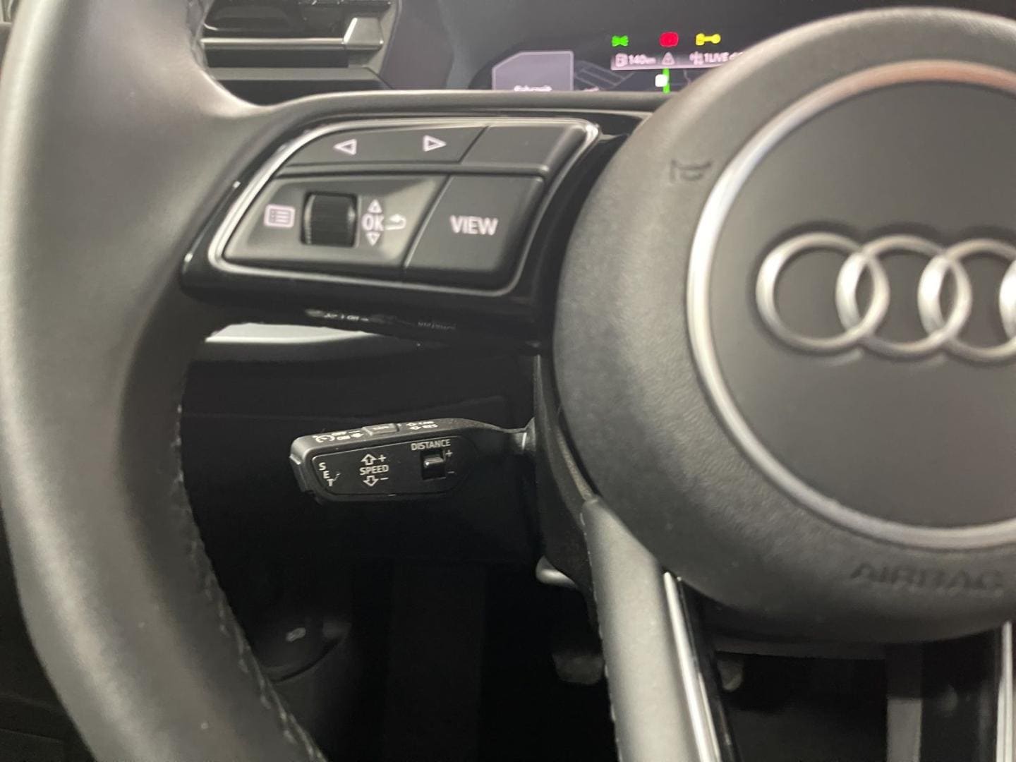 Bild über Audi A3 Sportback advanced 30 TDI Schaltgetriebe - für weitere Informationen kontaktieren Sie den Audi Partner