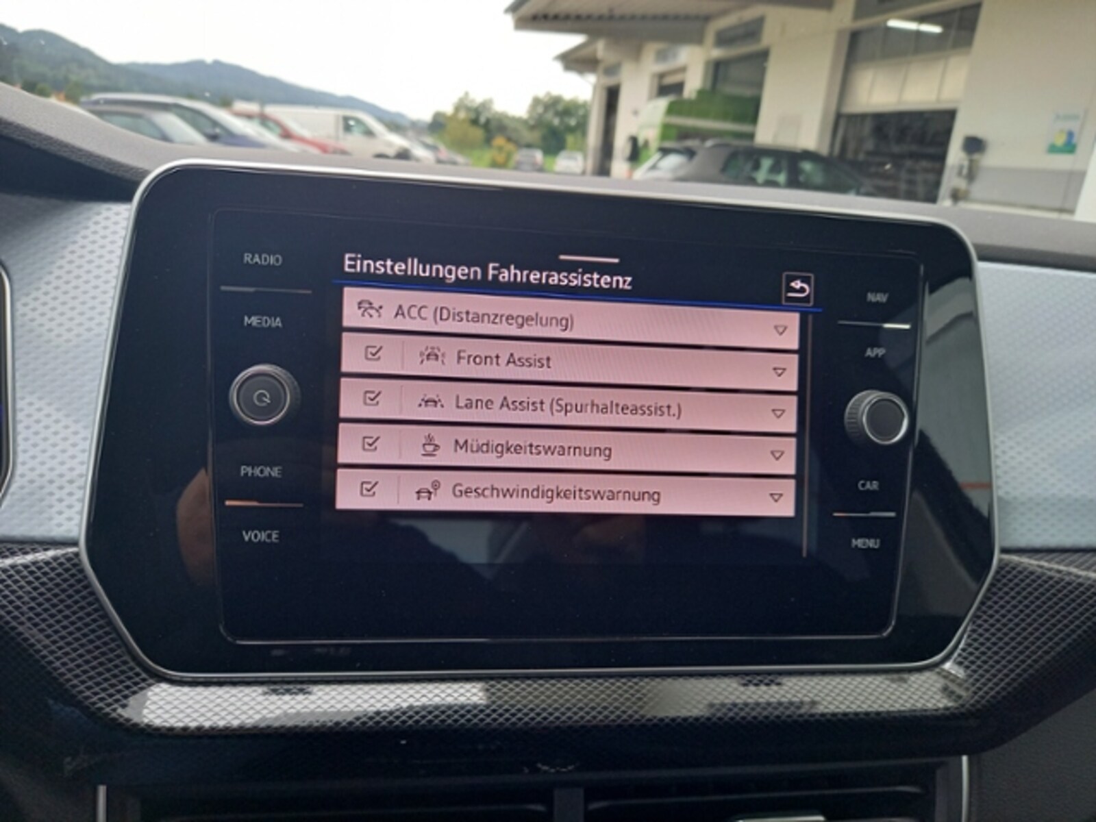 Volkswagen T-Cross – Bild 17