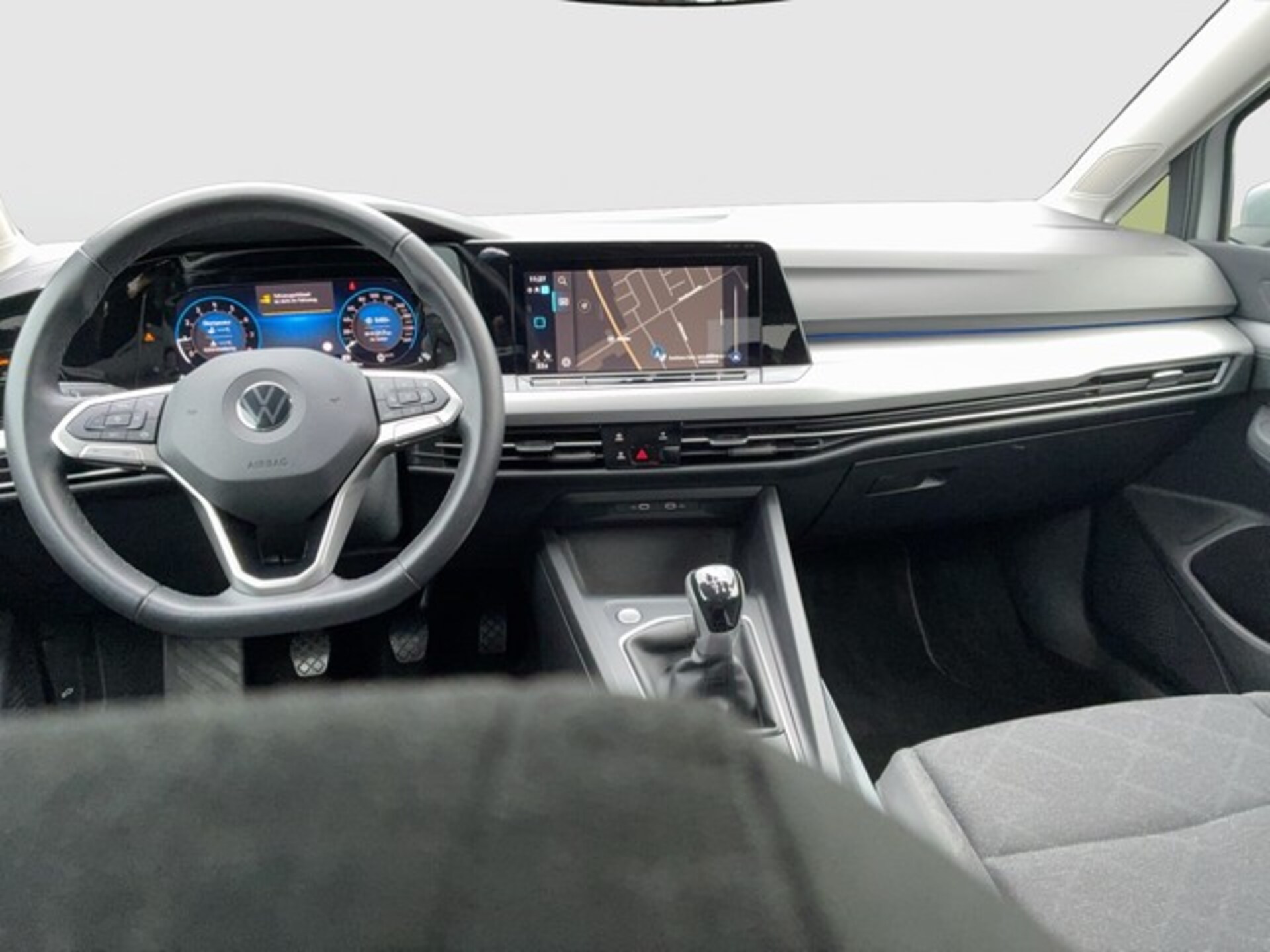 Volkswagen Golf Life